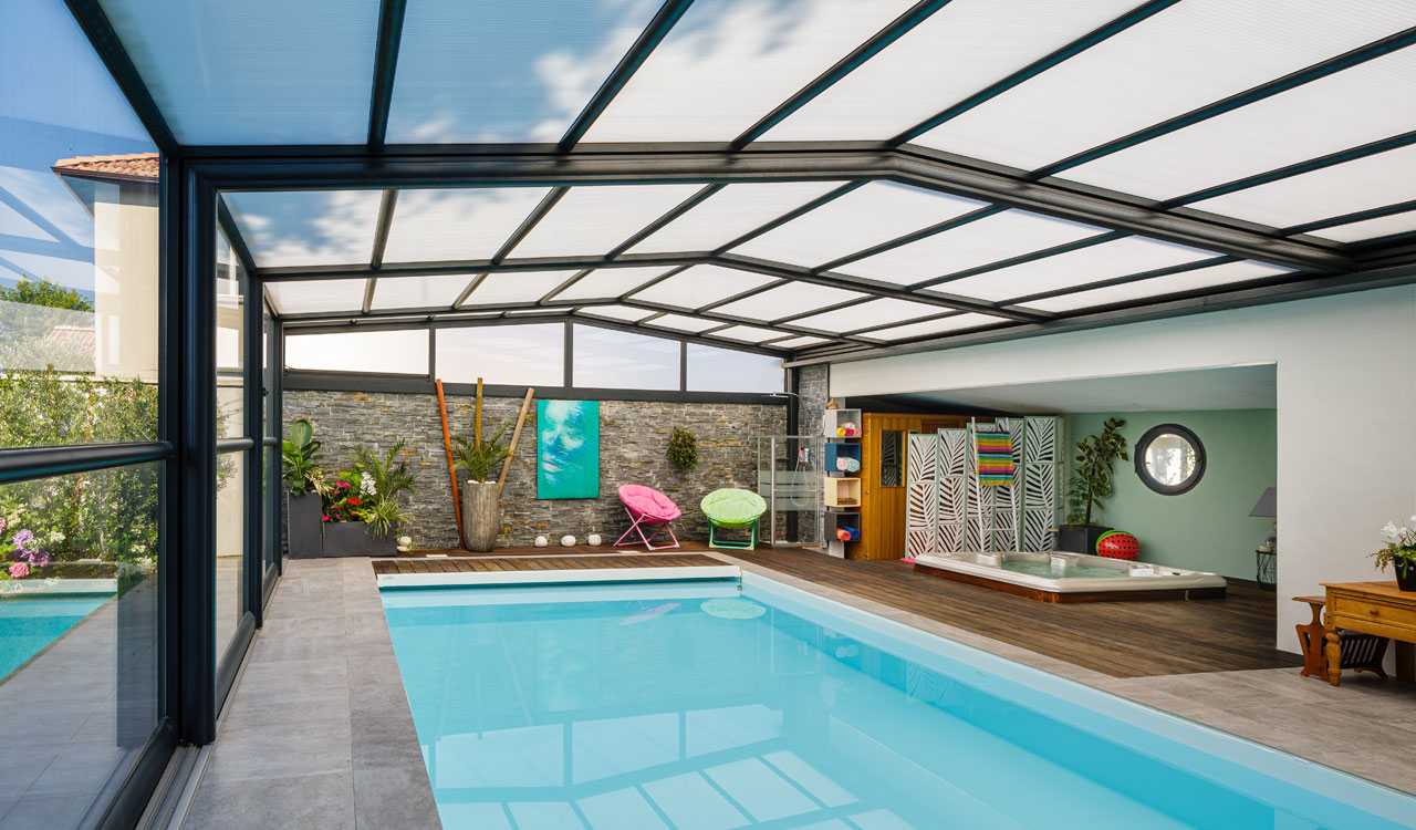 Rénoval Abri de piscine haut adossé double vitrage