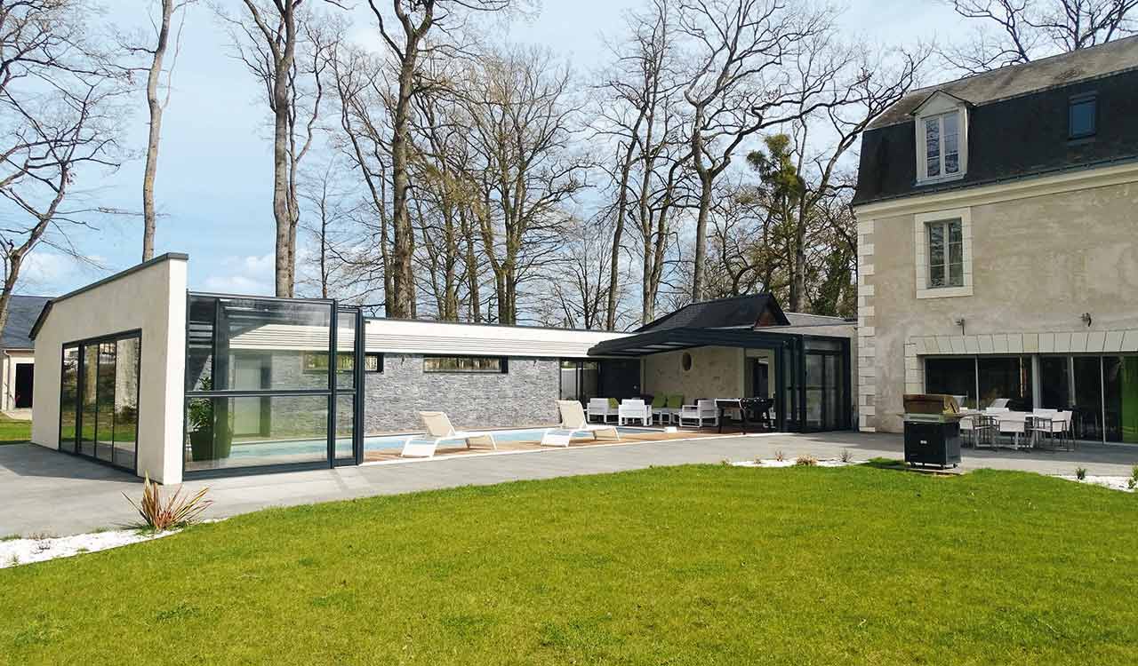 Abri de piscine haut Rénoval pour les professionnels de l'hôtellerie et de la restauration - 49