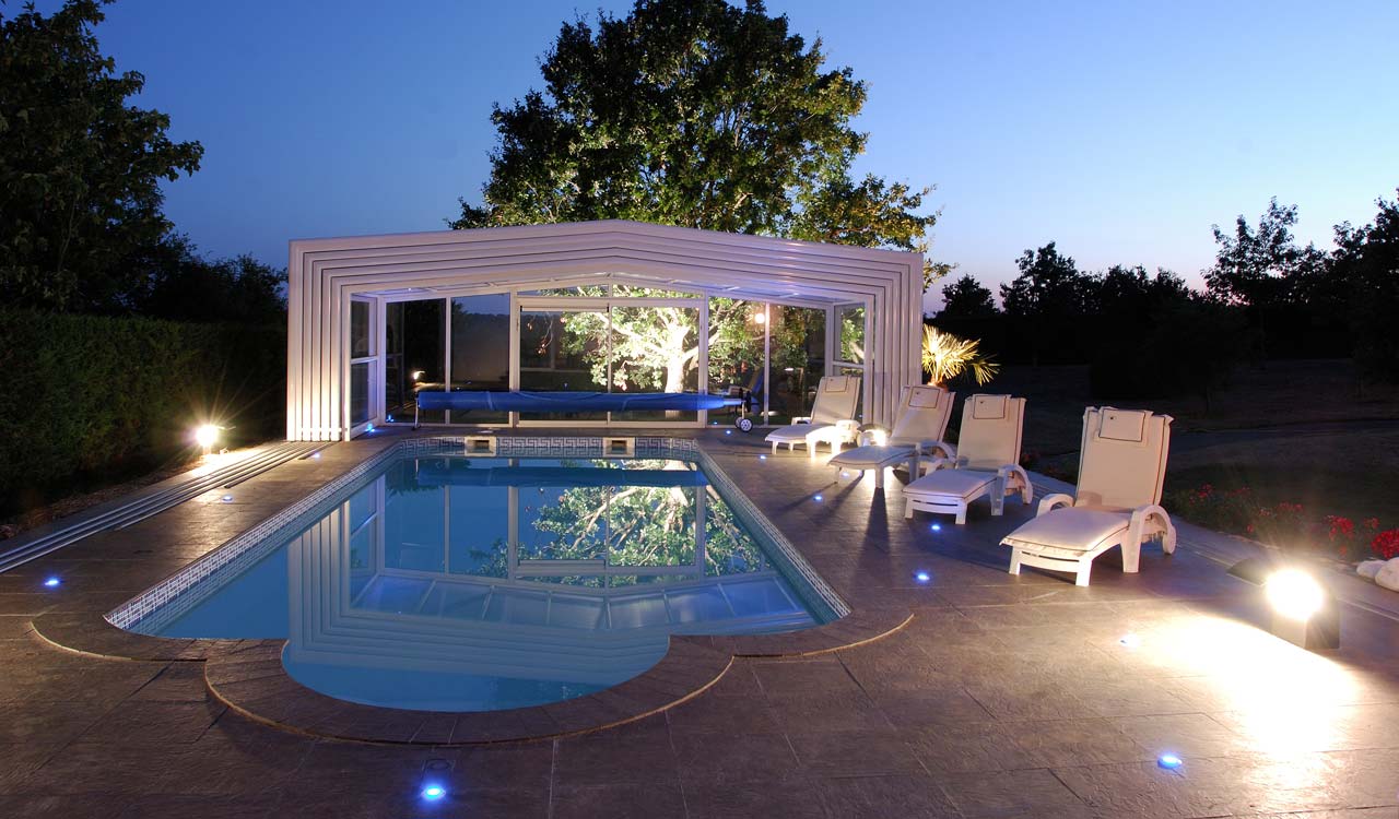 Rénoval Abri de piscine sur-mesure