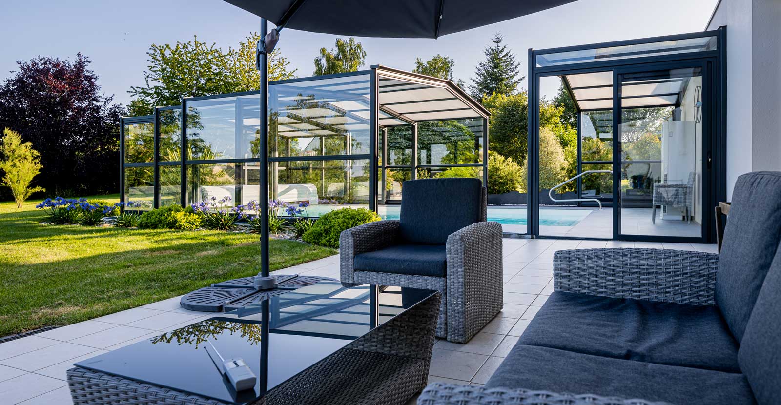 Abri de piscine haut-adossé Rénoval