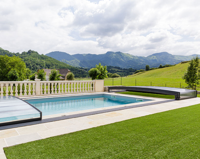 Abri piscine semi-plat Confort - piscine 5 x 10 m